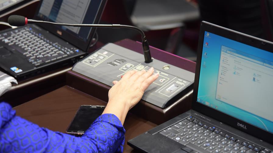 Diputados aprueban acuerdos de RD con Panamá y Francia Diputados aprueban acuerdos de RD con Panamá y Francia