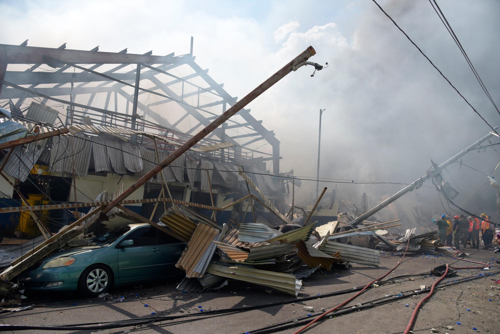 Varias personas perdieron la vida y decenas resultaron heridas.
