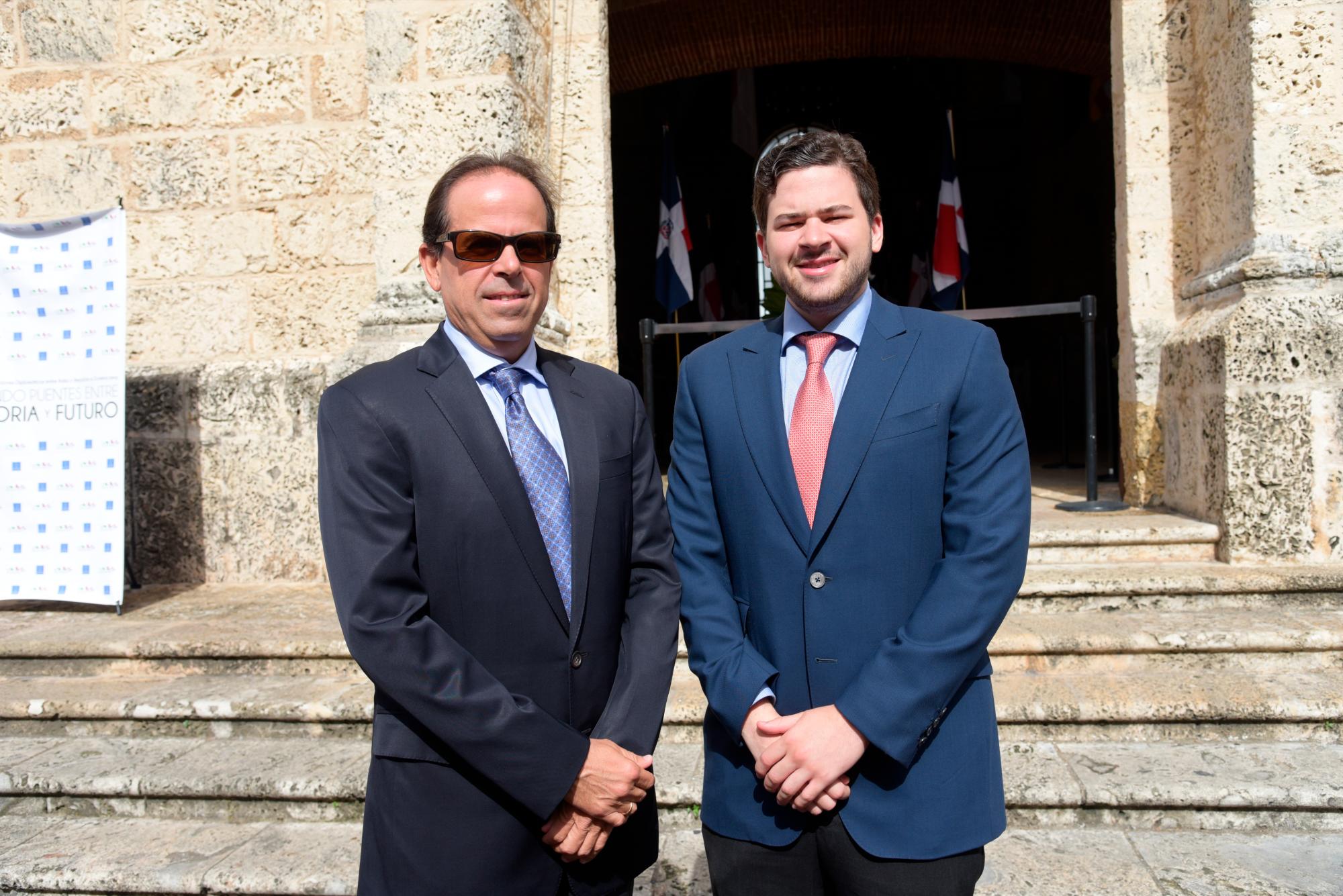 Juan Antonio Bisonó y Manuel Emilio Bisonó
