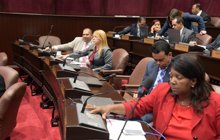 Cámara Diputados aprueba Ley crea Colegio Abogados