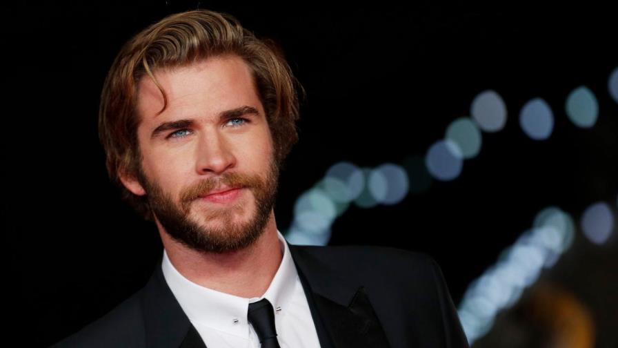 Liam Hemsworth es visto con otra mujer luego de separarse de Miley Cyrus