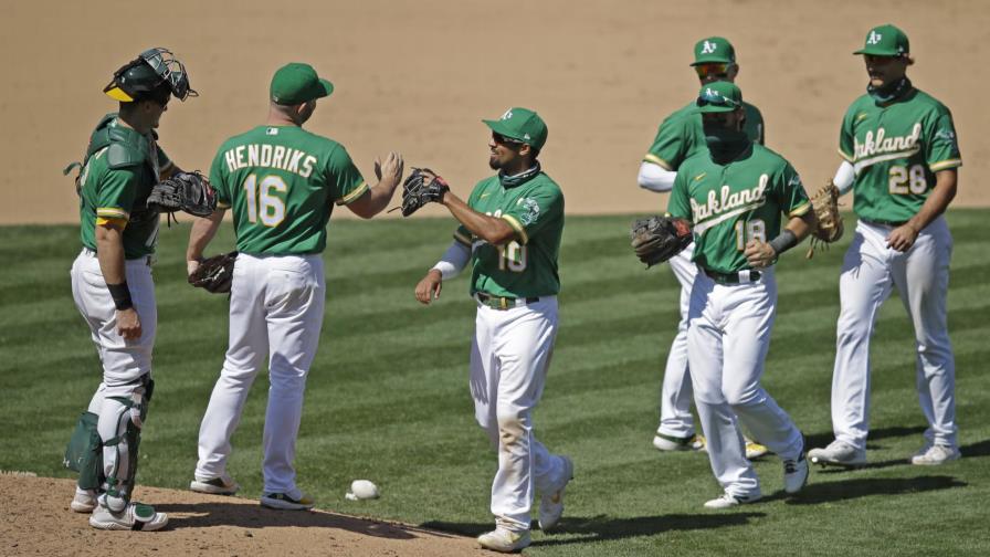 Marcus Semien se vuela la barda y Atléticos vencen Astros