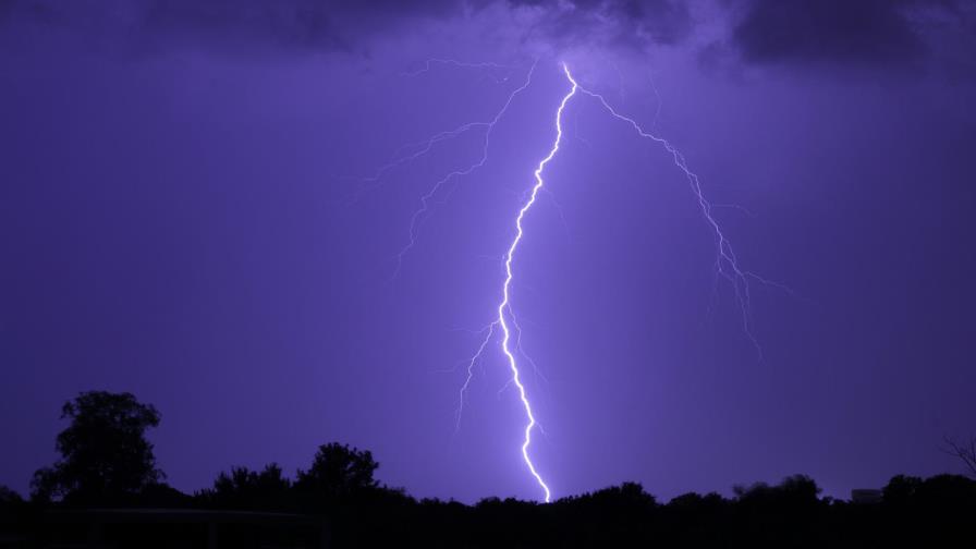 Paseo termina en tragedia al caer rayo sobre una familia en Nicaragua Paseo termina en tragedia al caer rayo sobre una familia en Nicaragua