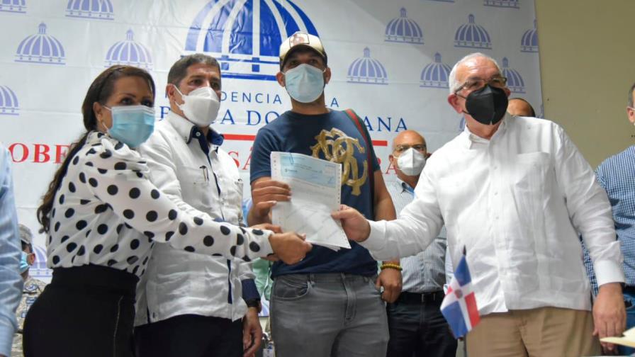 Entregan más de RD$39 millones a productores de cerdo de Sánchez Ramírez 
