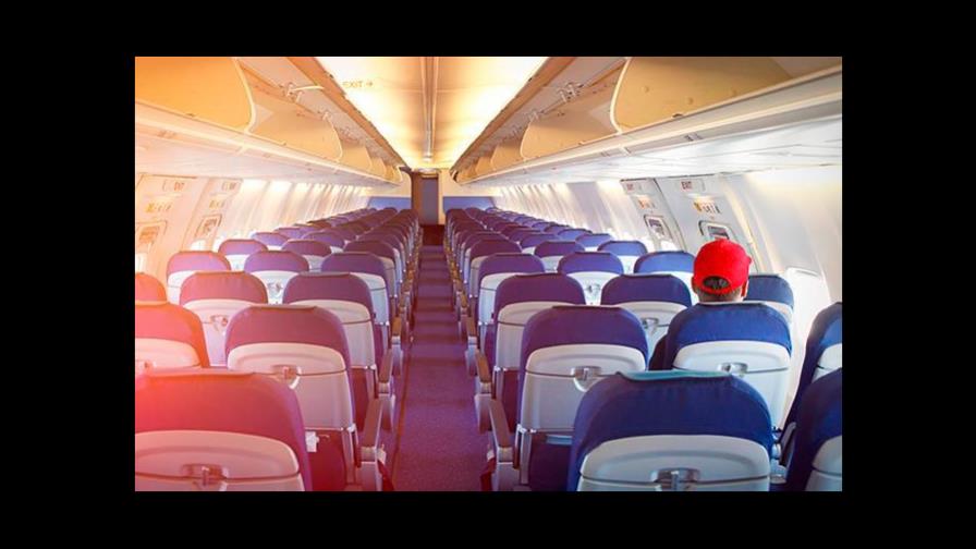 Sector del transporte aéreo dice ayudas no son suficientes y teme quiebras