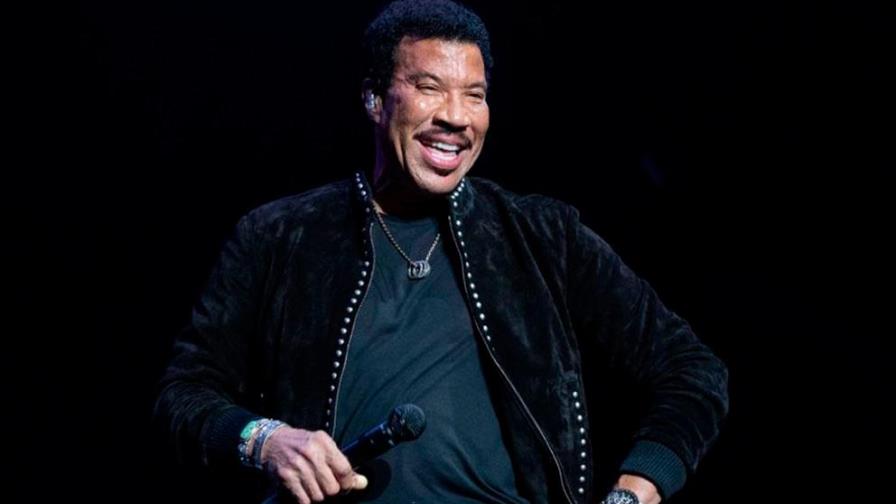 Disney prepara una cinta musical basada en las canciones de Lionel Richie