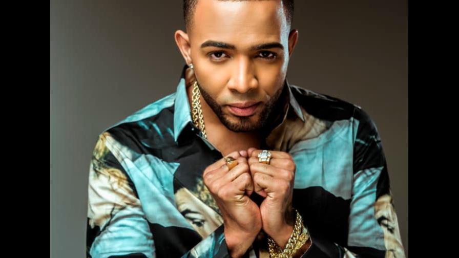 Video | Apresan cantante urbano Lírico en la Casa