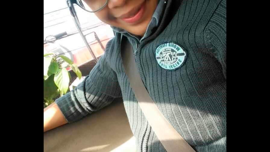 Locutor denuncia que fue víctima de asalto y pide servicio policial en urbanización 