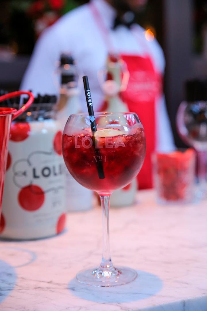 Una copa de Lolea lista para tomar 