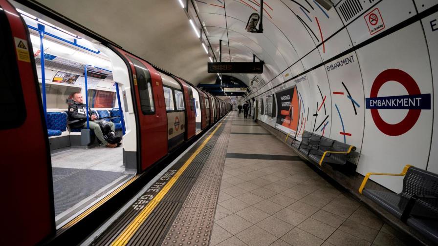 El metro de Londres cierra 40 estaciones para contener el COVID-19