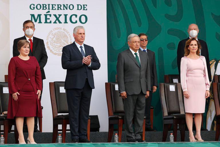 López Obrador pide a Biden que acabe con los agravios a Cuba