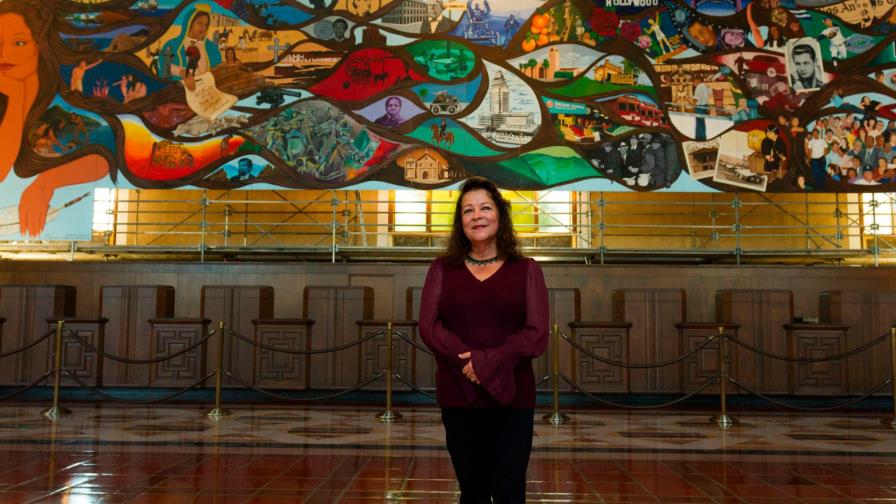 Los Ángeles compra un histórico mural chicano que fue censurado