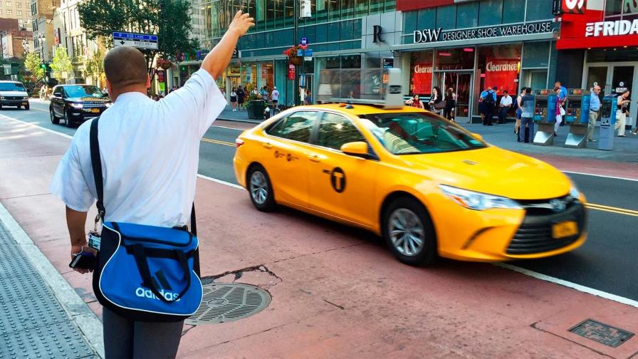 Taxistas en Nueva York rechazan pasajeros chinos por coronavirus 