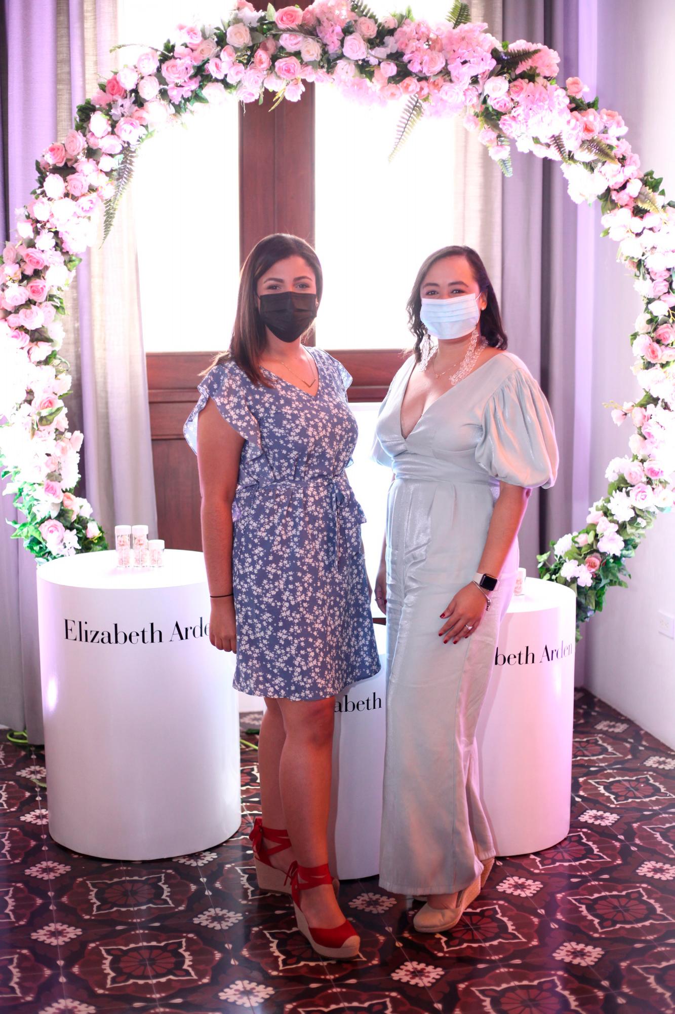 Lourdes Suarez y Gabriela Melo.
