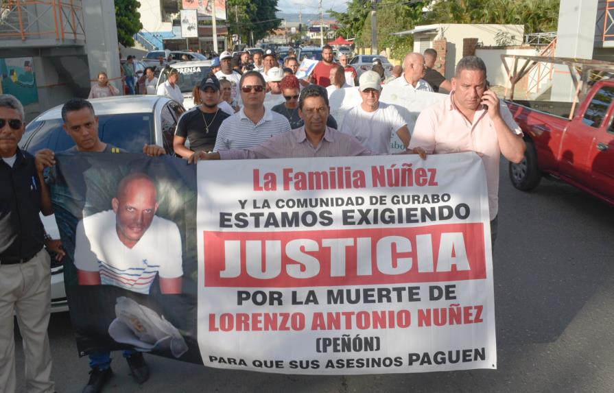Piden justicia por muerte de mensajero durante asalto a casa de cambio en Santiago