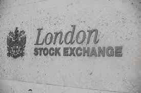 La Bolsa de Londres sube un 0,38 % impulsada por las materias primas