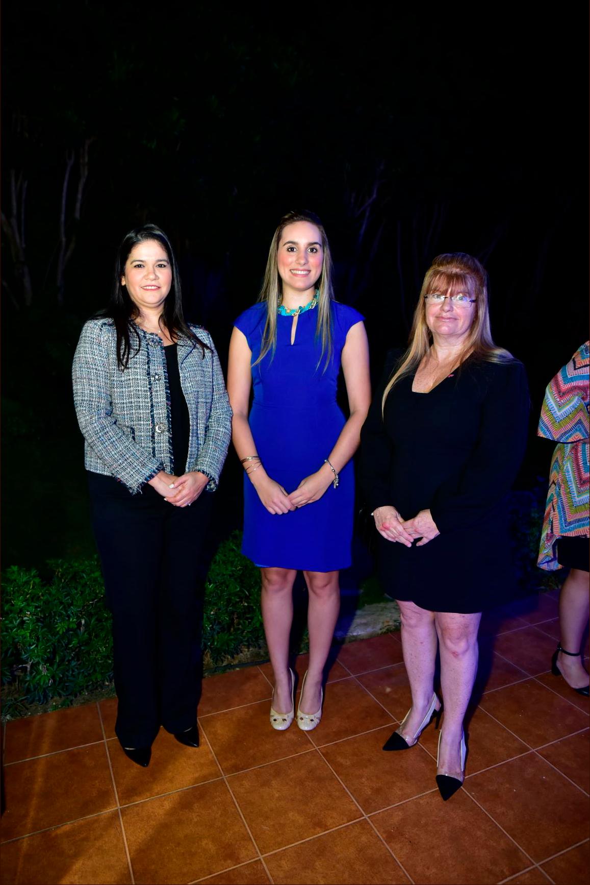 Lucy Pérez, María Pía García y Philippa Richards.