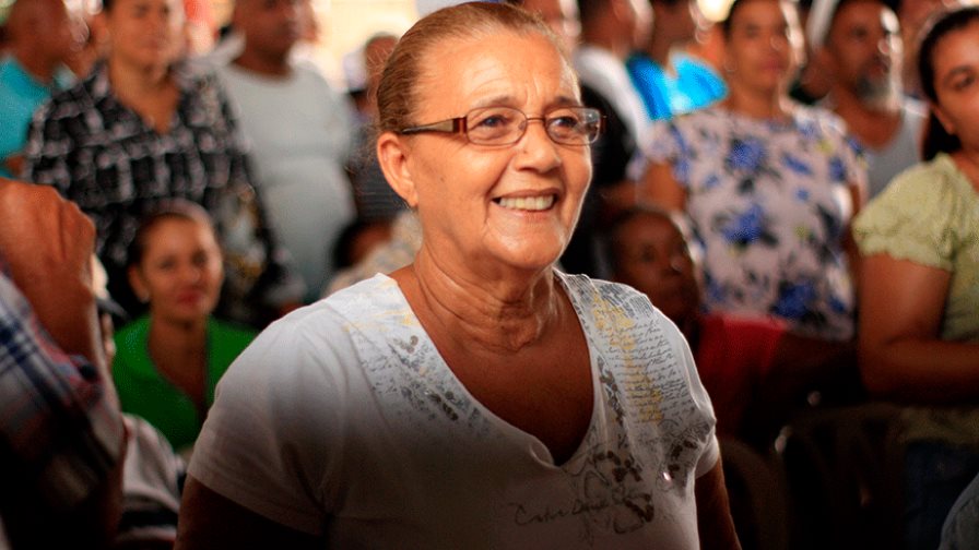 Luis Abinader describe sus políticas para asegurar derechos y avance de la mujer