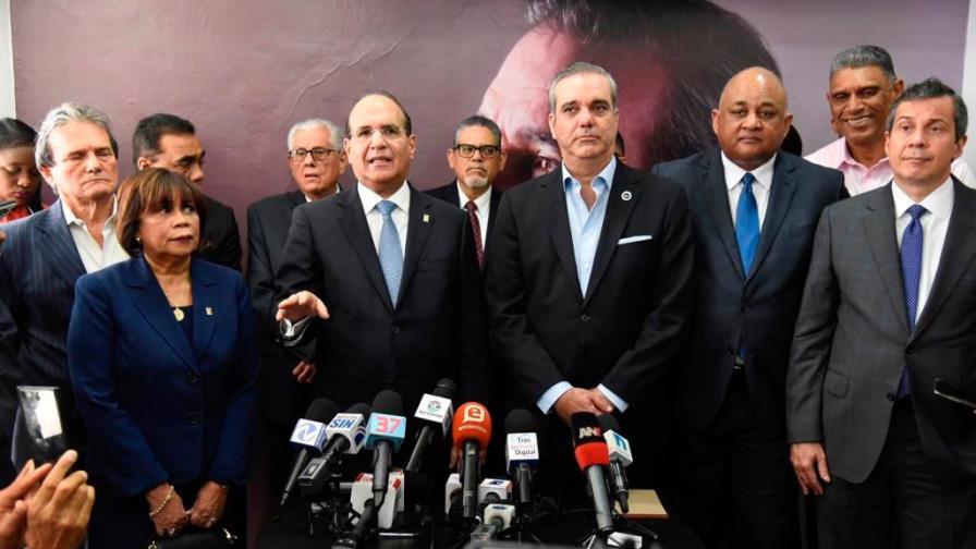 Abinader dice no tener quejas del trabajo que realiza la Junta Central Electoral 