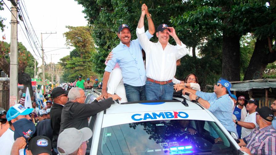 Abinader asegura trabajará a la par con ayuntamientos Abinader asegura trabajará a la par con ayuntamientos