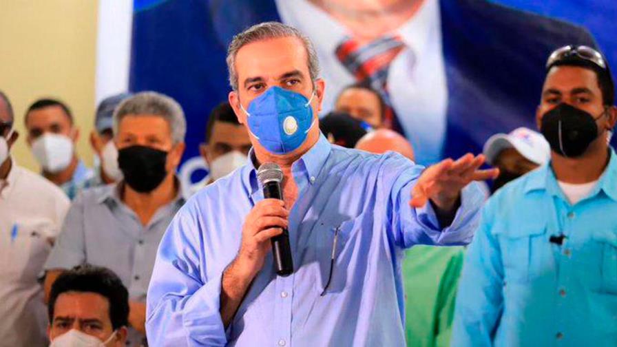  Abinader repetirá la decisión de Balaguer de nombrar gobernadoras, 54 años después