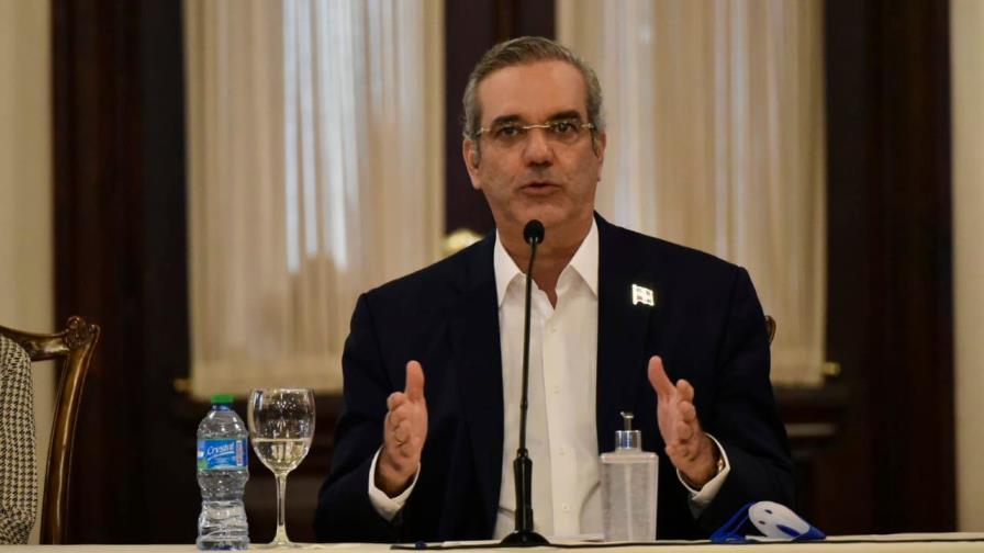 Gobierno entregará 10 mil pesos al mes a mujeres maltratadas
También instalará 12 casas de acogida Gobierno entregará 10 mil pesos al mes a mujeres maltratadas
También instalará 12 casas de acogida