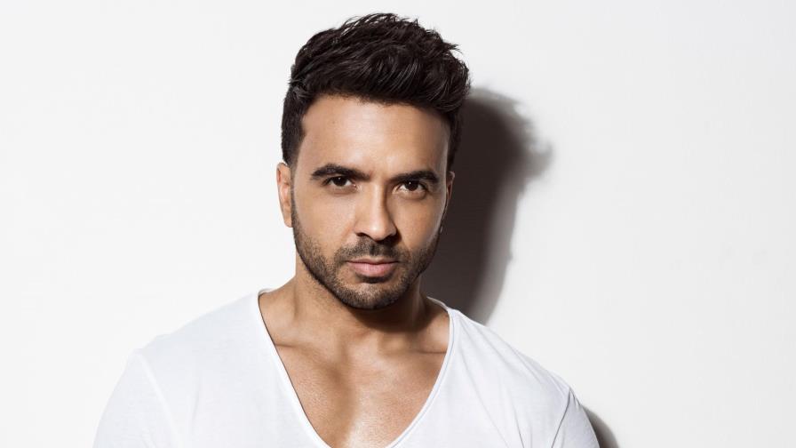 Luis Fonsi competirá en carrera virtual de Fórmula Uno