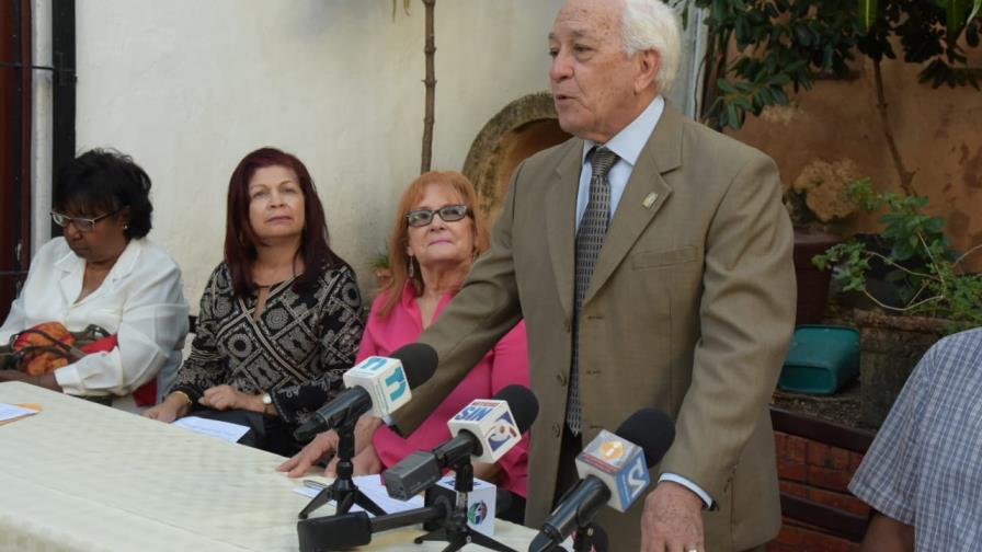 Ambientalistas acusan a Estévez de complicidad con agroproductores de áreas protegidas 