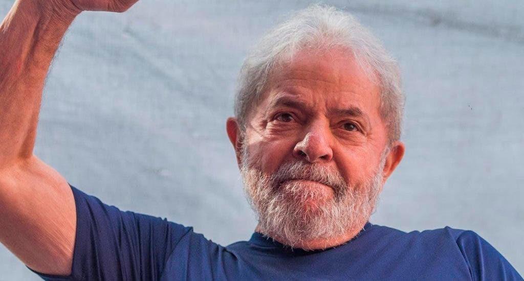 Lula está preparado para la vacuna tras superar el COVID-19 en Cuba