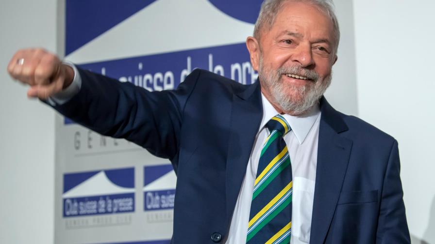 Lula dobla en intención de voto a Bolsonaro para elecciones de 2022 en Brasil