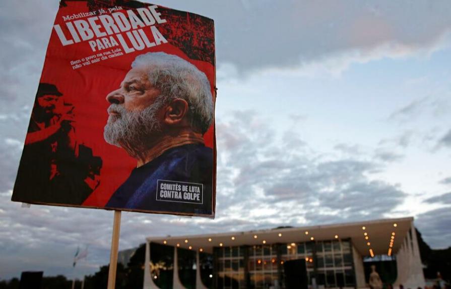 Justicia brasileña niega otra vez libertad a Lula da Silva