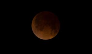 Dominicanos podr&aacute;n ver eclipse lunar y superluna