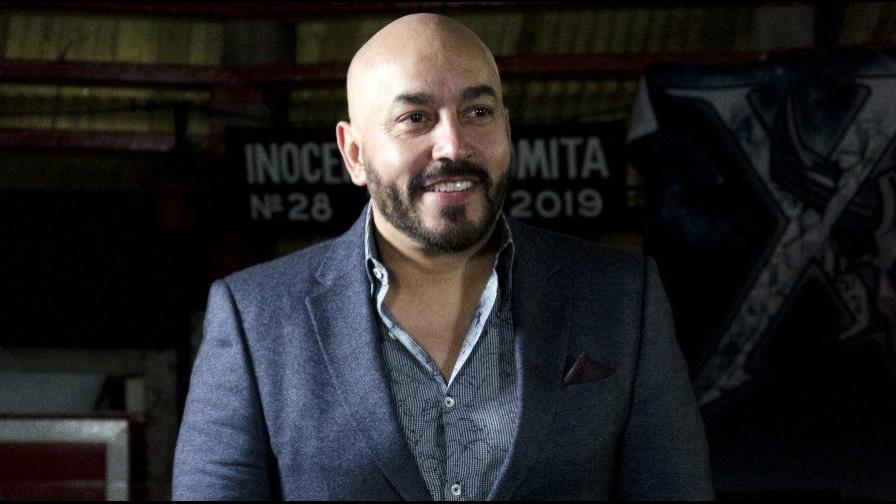 Lupillo Rivera disfruta de Rep&uacute;blica Dominicana junto a su nueva pareja, Taina Pimentel