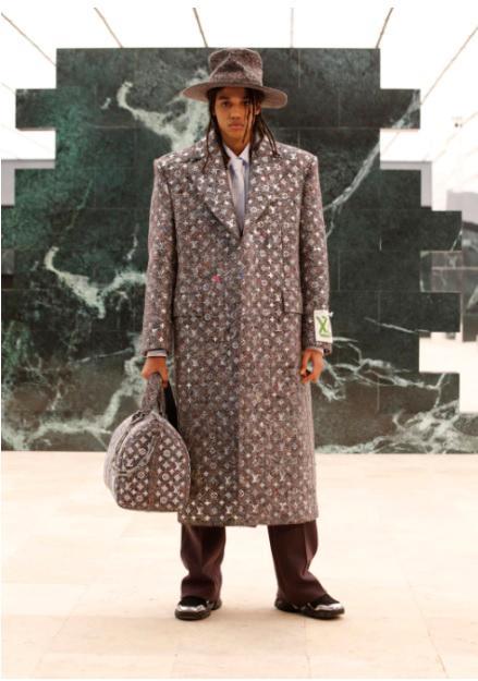 Louis Vuitton presenta ‘Felt Line’, su nueva colección de bolsos sostenibles
