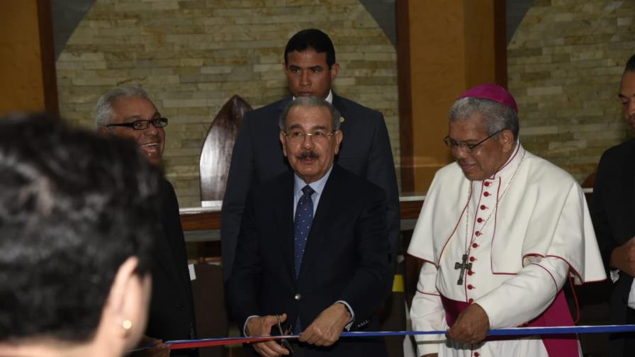 Presidente Medina inaugura la Parroquia Santa Margarita María de Alacoque Presidente Medina inaugura la Parroquia Santa Margarita María de Alacoque
