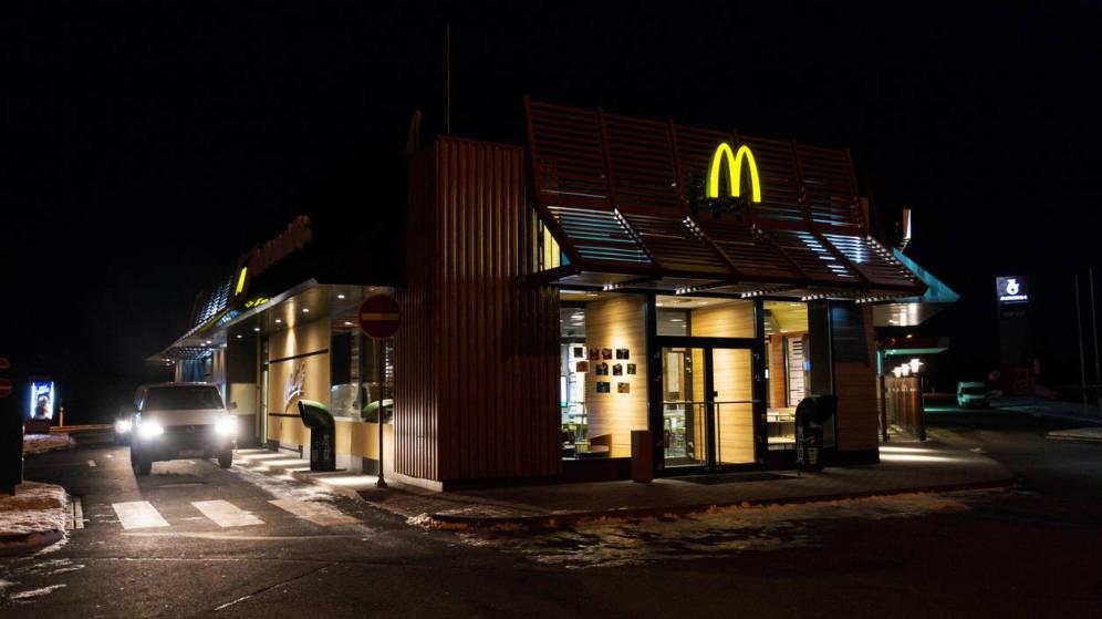 Intenta pagar en un McDonald’s con marihuana y termina detenido por la Policía