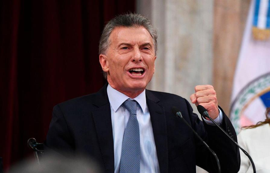 Macri acusa de “traición” a los tres diputados que dejaron su coalición