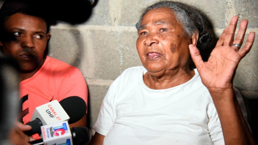 “Jamás pensé que me la iba a matar”, dice madre de la mujer ultimada por vecino “Jamás pensé que me la iba a matar”, dice madre de la mujer ultimada por vecino