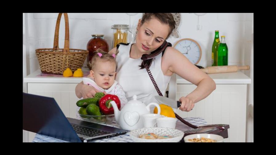 Madre y profesional, ¿cómo organizarte y sacar tiempo para ti misma?