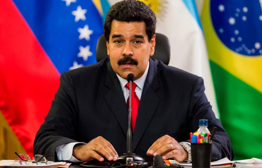 La presión de EEUU a Maduro pesa sobre diálogo en Venezuela