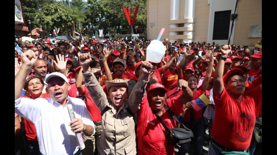 Maduro dice que EE.UU. incita a la violencia en Venezuela