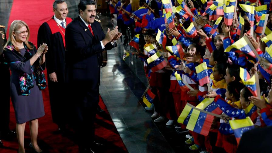 Venezuela denuncia ataque en su embajada en Lima