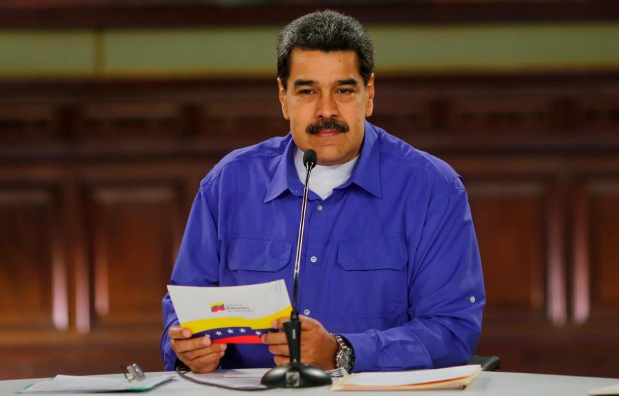 Estados Unidos dice que entorno de Maduro frecuentemente busca negociar
