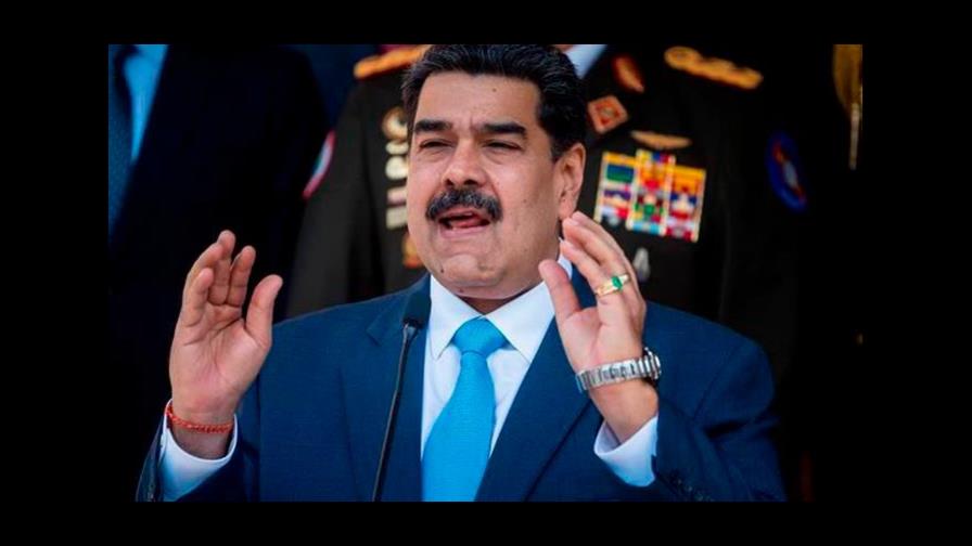 Maduro dice que su hijo se suma a prueba de vacuna Sputnik V