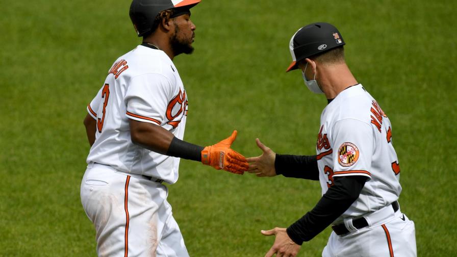 Fin de racha de 13 triunfos para Atléticos al caer 8-1 ante Orioles
