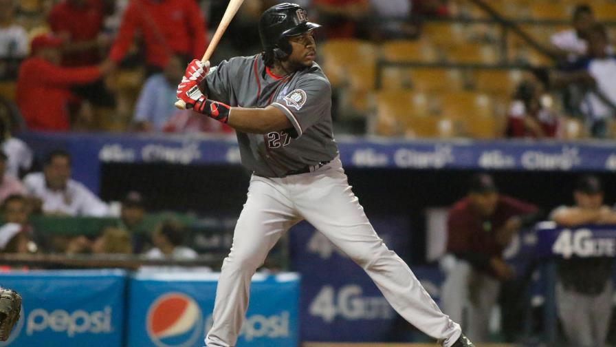 Escogido adquiere a Maikel Franco desde Gigantes