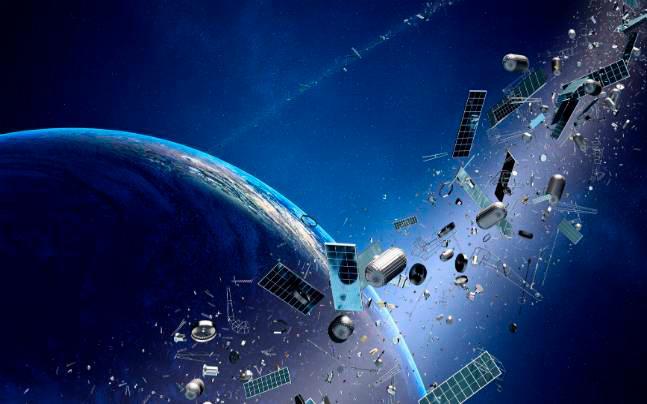 La ESA alerta de que la basura espacial es ya un asunto “urgente”