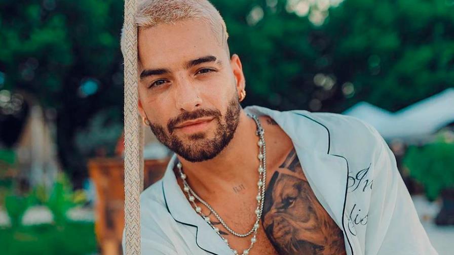 Maluma, primer hombre en la portada de la revista Elle USA