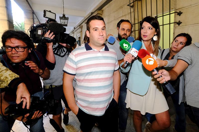 El Supremo español eleva condena a cinco hombres que violaron en grupo a una joven 