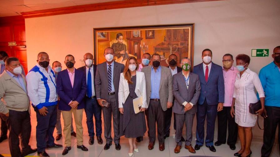Ratifican a Carlos Guzmán como presidente de la Mancomunidad del Gran Santo Domingo Ratifican a Carlos Guzmán como presidente de la Mancomunidad del Gran Santo Domingo